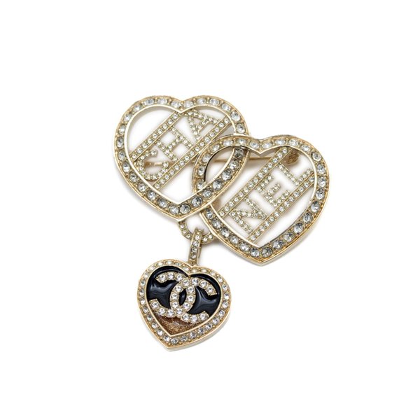 Chanel Coco Mark Triple Heart Rhinestone Brooch C23B BP - Picture 1 of 5